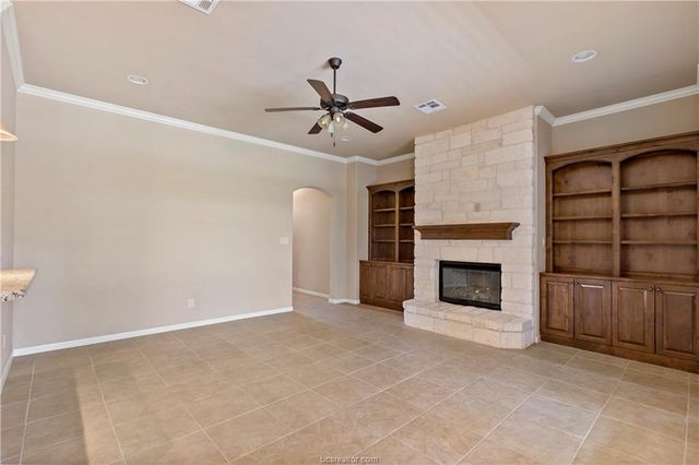 2509 Kimbolton Drive, College Station, TX 77845