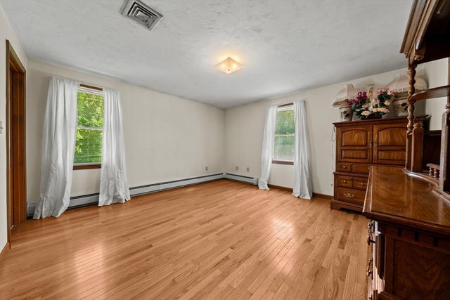 5 Mystic, Milford, MA 01757