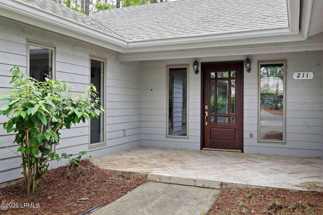 211 White Oaks Circle, Bluffton, SC 29910