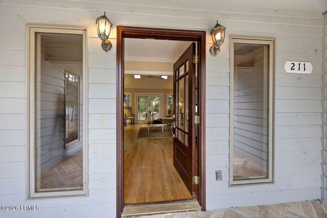 211 White Oaks Circle, Bluffton, SC 29910
