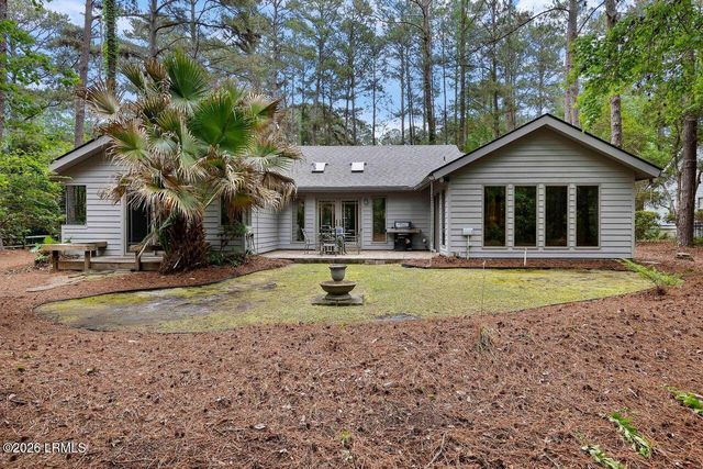 211 White Oaks Circle, Bluffton, SC 29910