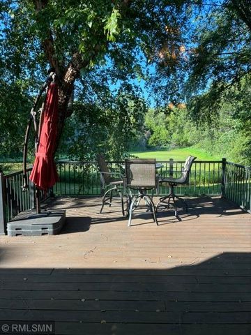 900 Ferndale Street S, Maplewood, MN 55119