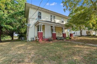 400 E North Main Street, Richmond, MO 64085