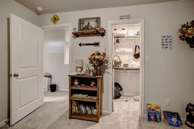 205 Driftwood LN, Bastrop, TX 78602