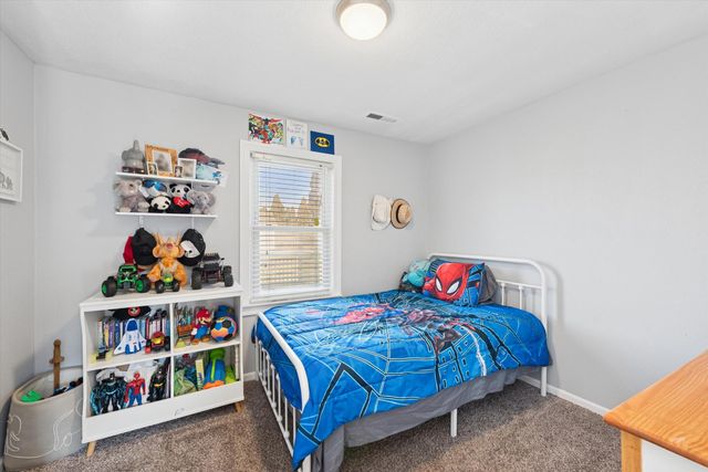 127 S 14th Street, Chesterton, IN 46304