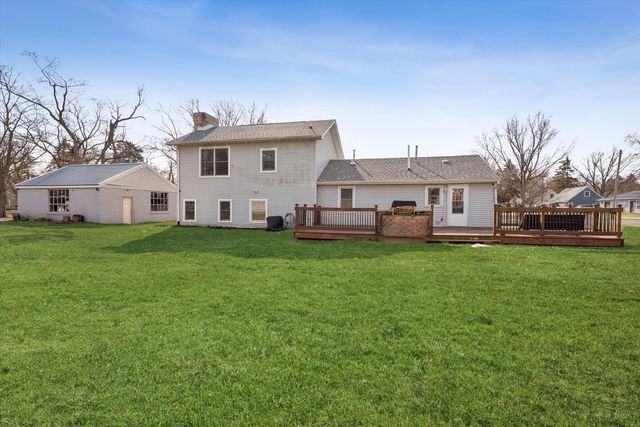 127 S 14th Street, Chesterton, IN 46304