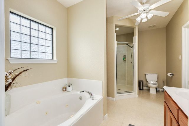 1132 Mill Road, Angleton, TX 77515