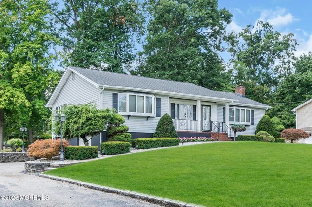 8 Cove Lane Road, Whippany, NJ 07981
