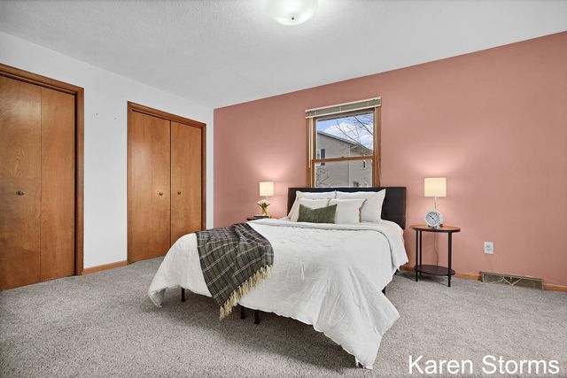 7454 Pheasant Run Drive, Hudsonville, MI 49426