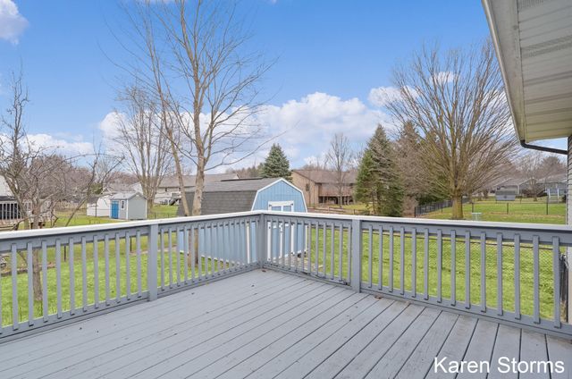 7454 Pheasant Run Drive, Hudsonville, MI 49426