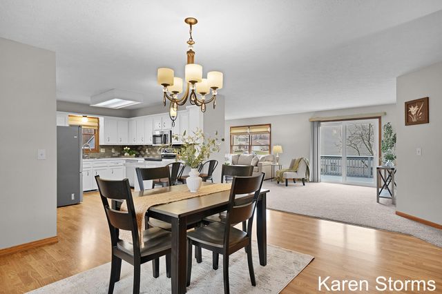 7454 Pheasant Run Drive, Hudsonville, MI 49426