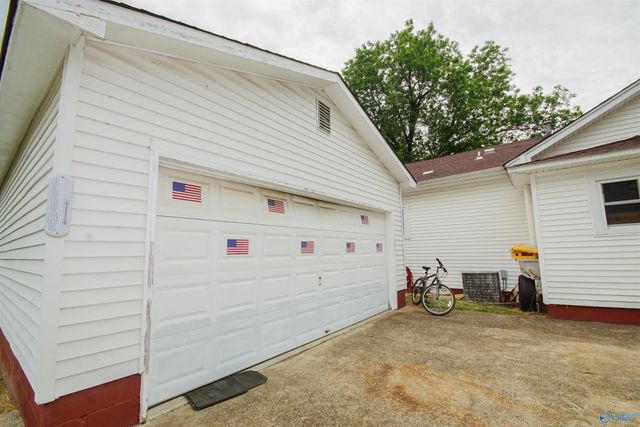 3216 Clopton Street, Huntsville, AL 35805