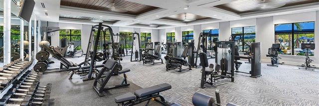12044 Oleander AVE, Naples, FL 34120
