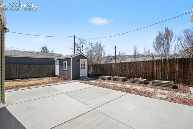 413 E Madison Street, Colorado Springs, CO 80907