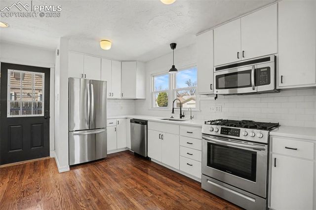 413 E Madison Street, Colorado Springs, CO 80907