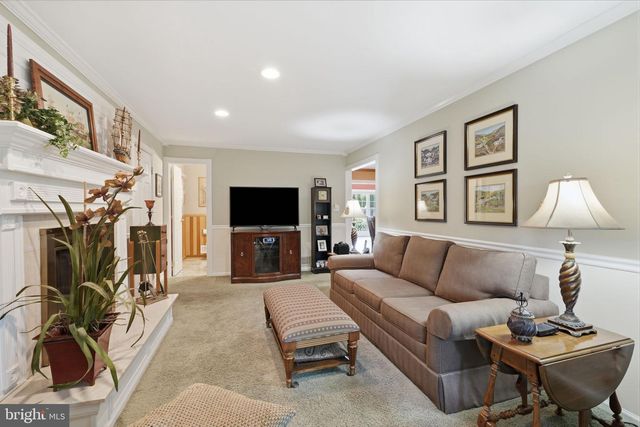 63 FLORISTER DR, Hamilton, NJ 08690