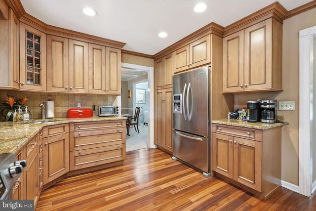 63 FLORISTER DR, Hamilton, NJ 08690