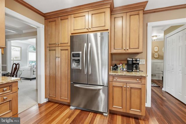 63 FLORISTER DR, Hamilton, NJ 08690