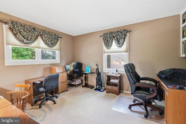 63 FLORISTER DR, Hamilton, NJ 08690