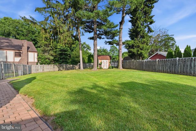 63 FLORISTER DR, Hamilton, NJ 08690
