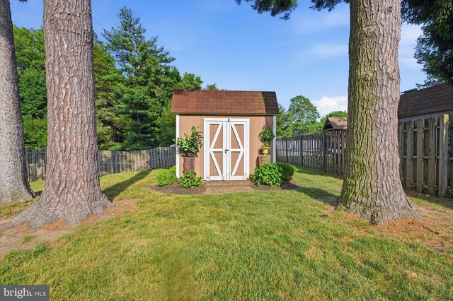 63 FLORISTER DR, Hamilton, NJ 08690