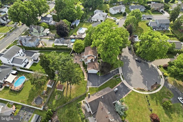 63 FLORISTER DR, Hamilton, NJ 08690
