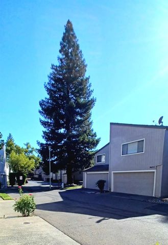 5632 Albert Ln, Citrus Heights, CA 95610