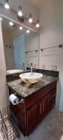 5632 Albert Ln, Citrus Heights, CA 95610