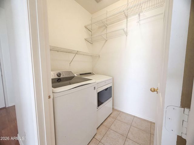 40282 N PRZEWALSKI Street, San Tan Valley, AZ 85140