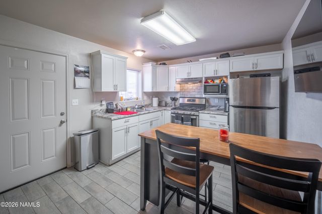 1408 W 2nd Street, Winslow, AZ 86047