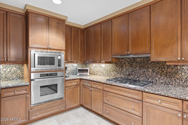 2211 E Camelback Road Unit 207, Phoenix, AZ 85016