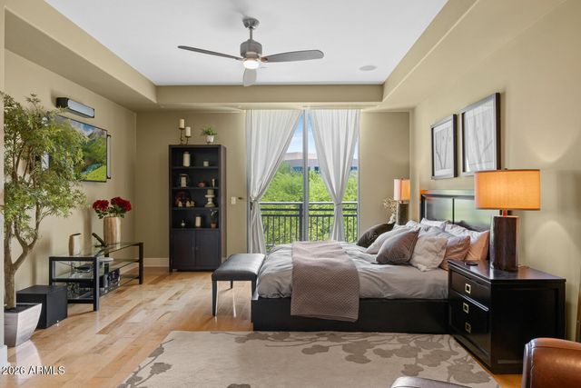2211 E Camelback Road Unit 207, Phoenix, AZ 85016