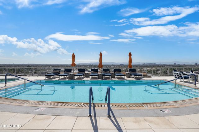 2211 E Camelback Road Unit 207, Phoenix, AZ 85016