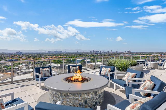 2211 E Camelback Road Unit 207, Phoenix, AZ 85016