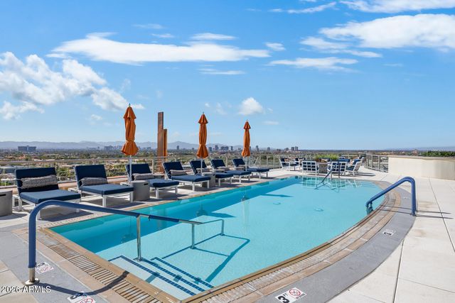 2211 E Camelback Road Unit 207, Phoenix, AZ 85016