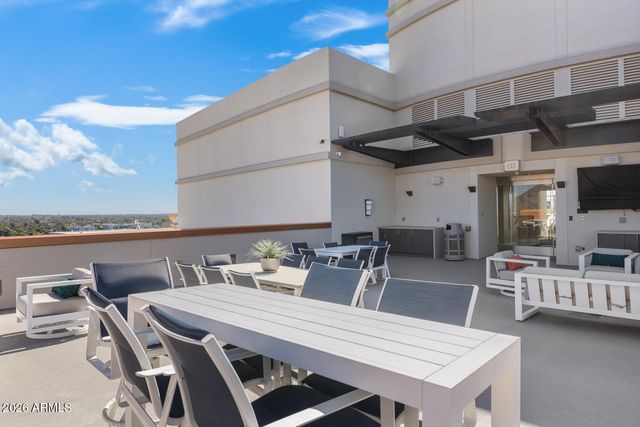 2211 E Camelback Road Unit 207, Phoenix, AZ 85016