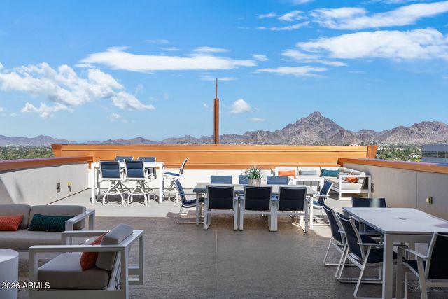 2211 E Camelback Road Unit 207, Phoenix, AZ 85016