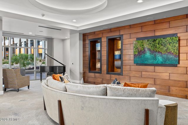 2211 E Camelback Road Unit 207, Phoenix, AZ 85016