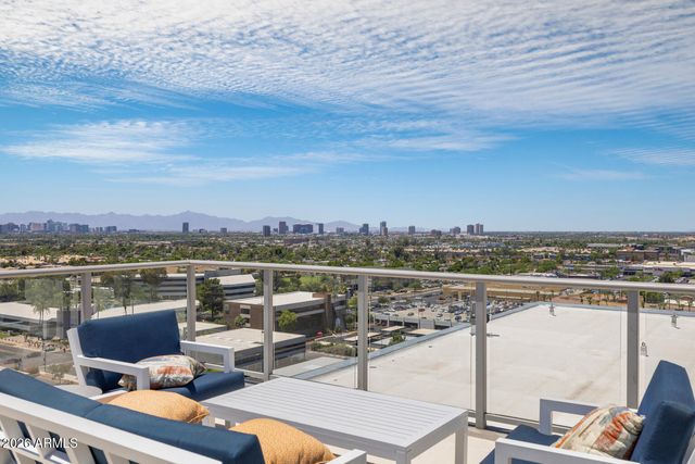 2211 E Camelback Road Unit 207, Phoenix, AZ 85016