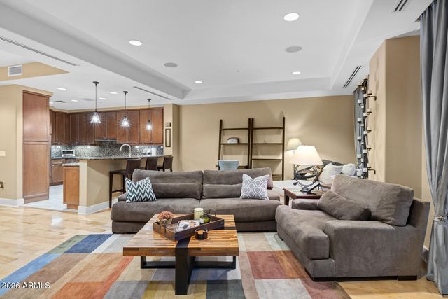 2211 E Camelback Road Unit 207, Phoenix, AZ 85016