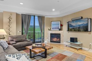 2211 E Camelback Road Unit 207, Phoenix, AZ 85016