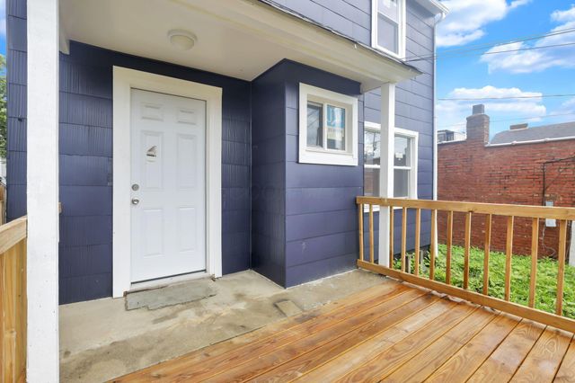 2675 Sullivant Avenue, Columbus, OH 43204