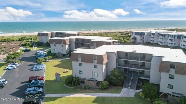 2008 E Fort Macon Road E H-13, Atlantic Beach, NC 28512