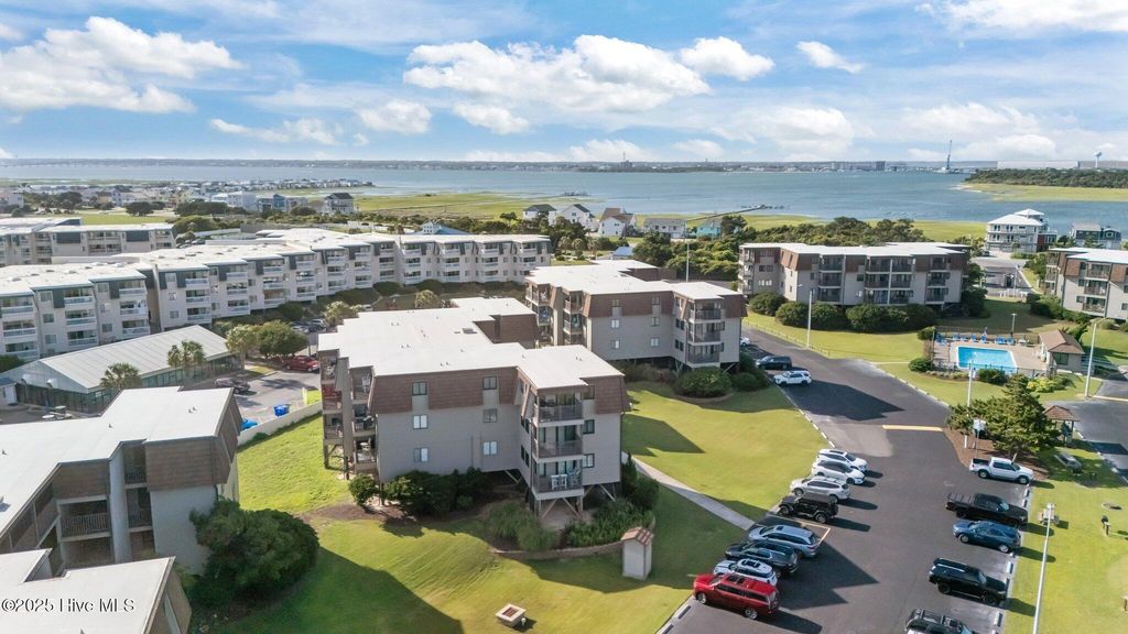 2008 E Fort Macon Road E H-13, Atlantic Beach, NC 28512