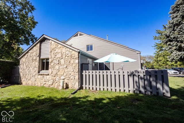 566 Conner Creek Drive, Fishers, IN 46038