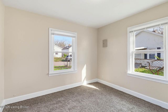 2707 Montana Ave, Louisville, KY 40208