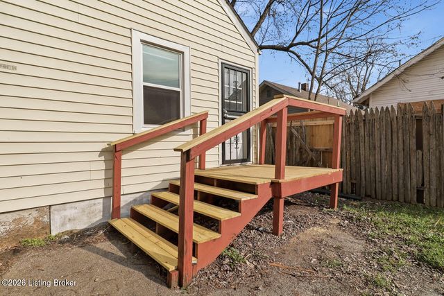 2707 Montana Ave, Louisville, KY 40208