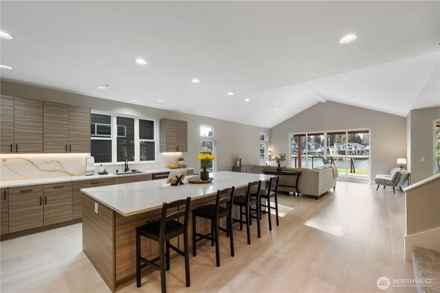 6598 Vandermark Road E, Bonney Lake, WA 98391