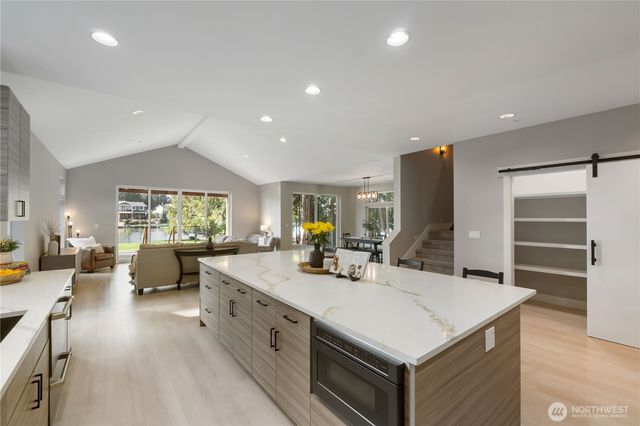 6598 Vandermark Road E, Bonney Lake, WA 98391