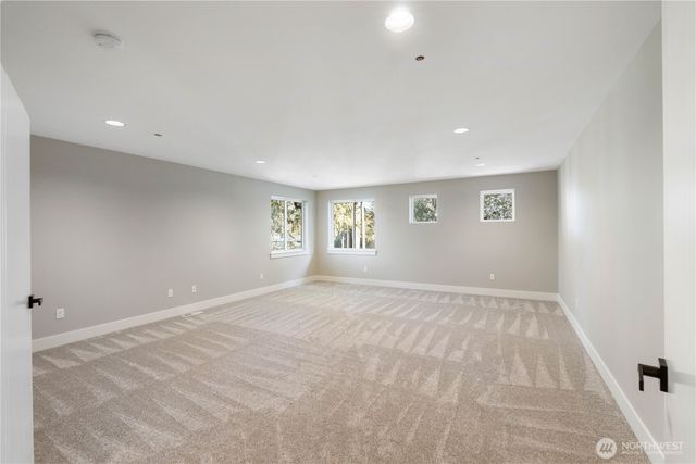 6598 Vandermark Road E, Bonney Lake, WA 98391